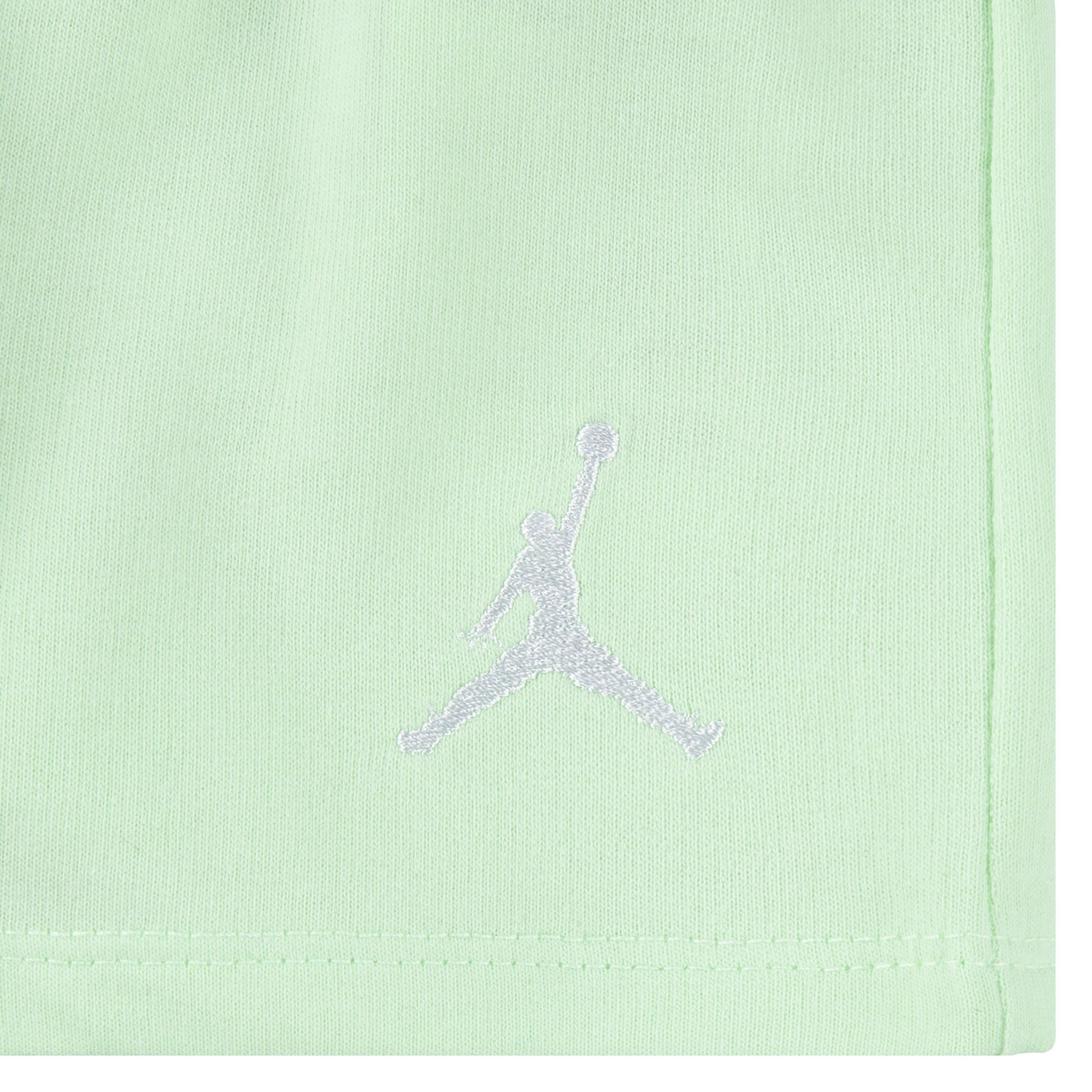 Compleu Nike Essentials cu short 12-24 luni