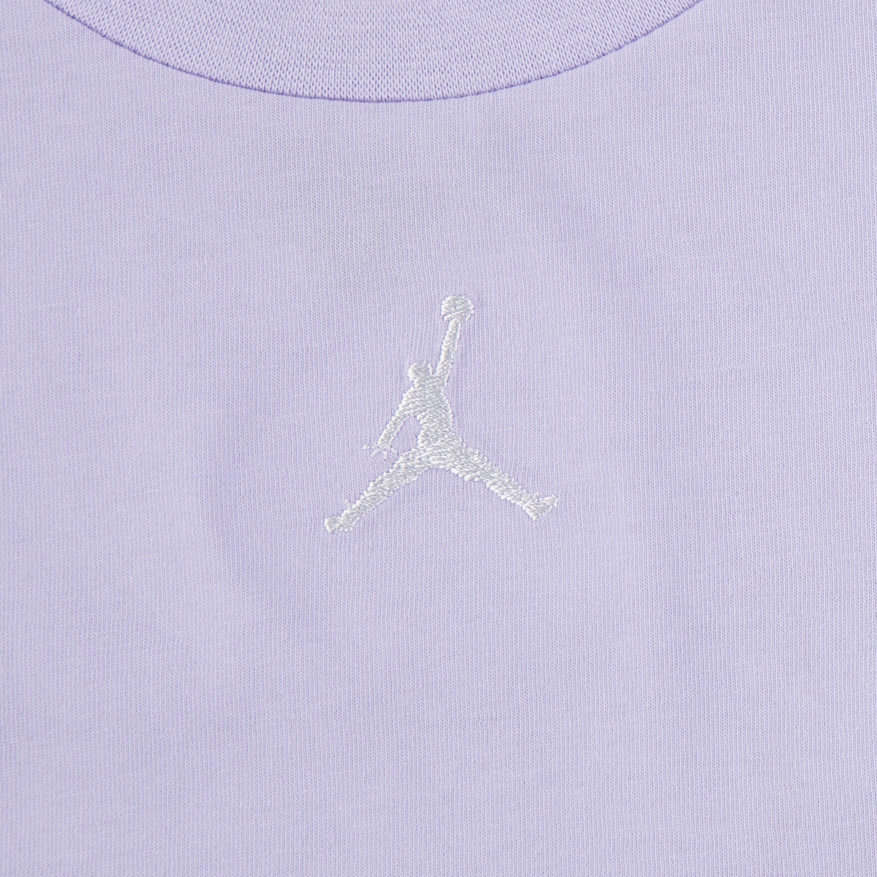 Compleu Nike Essentials cu short 12-24 luni