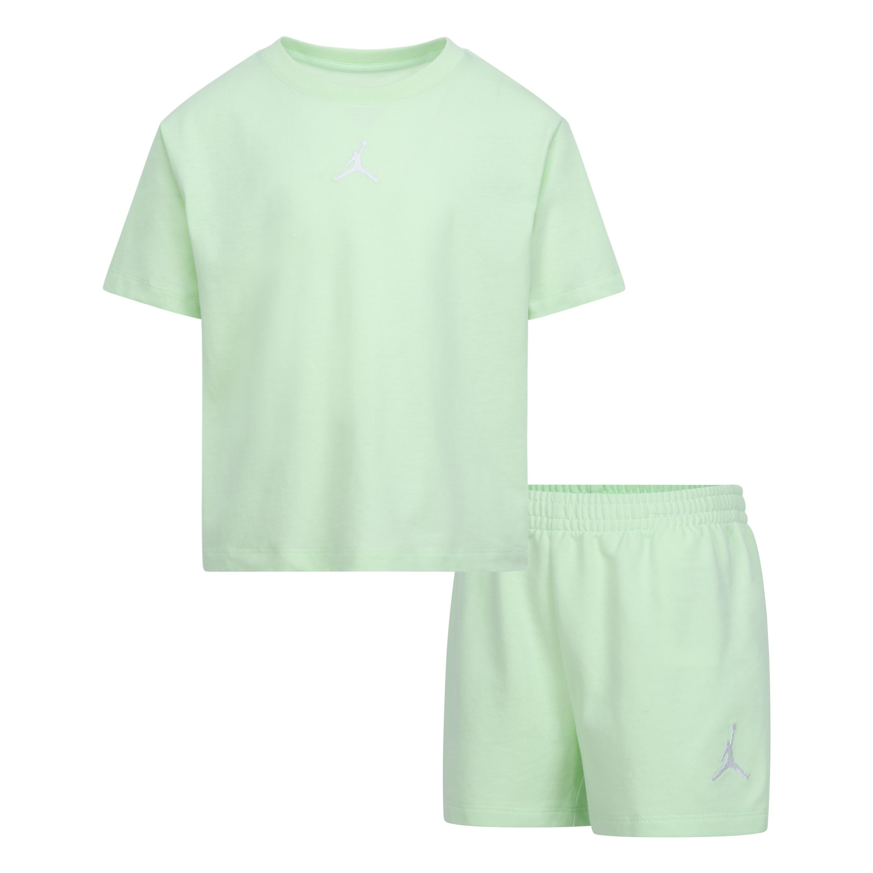 Compleu Nike Essentials cu short 2-7 ani