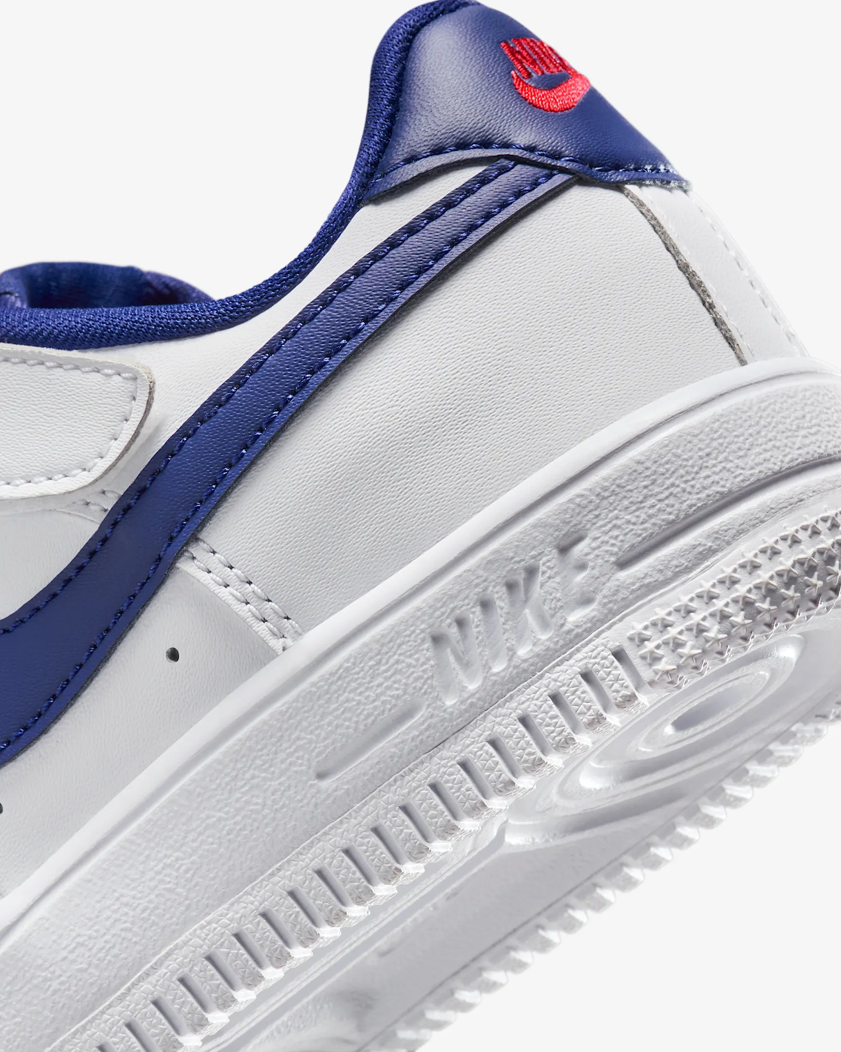 Pantofi sport-Nike-FORCE 1 LOW EASYON (PS) EU 25 - 35