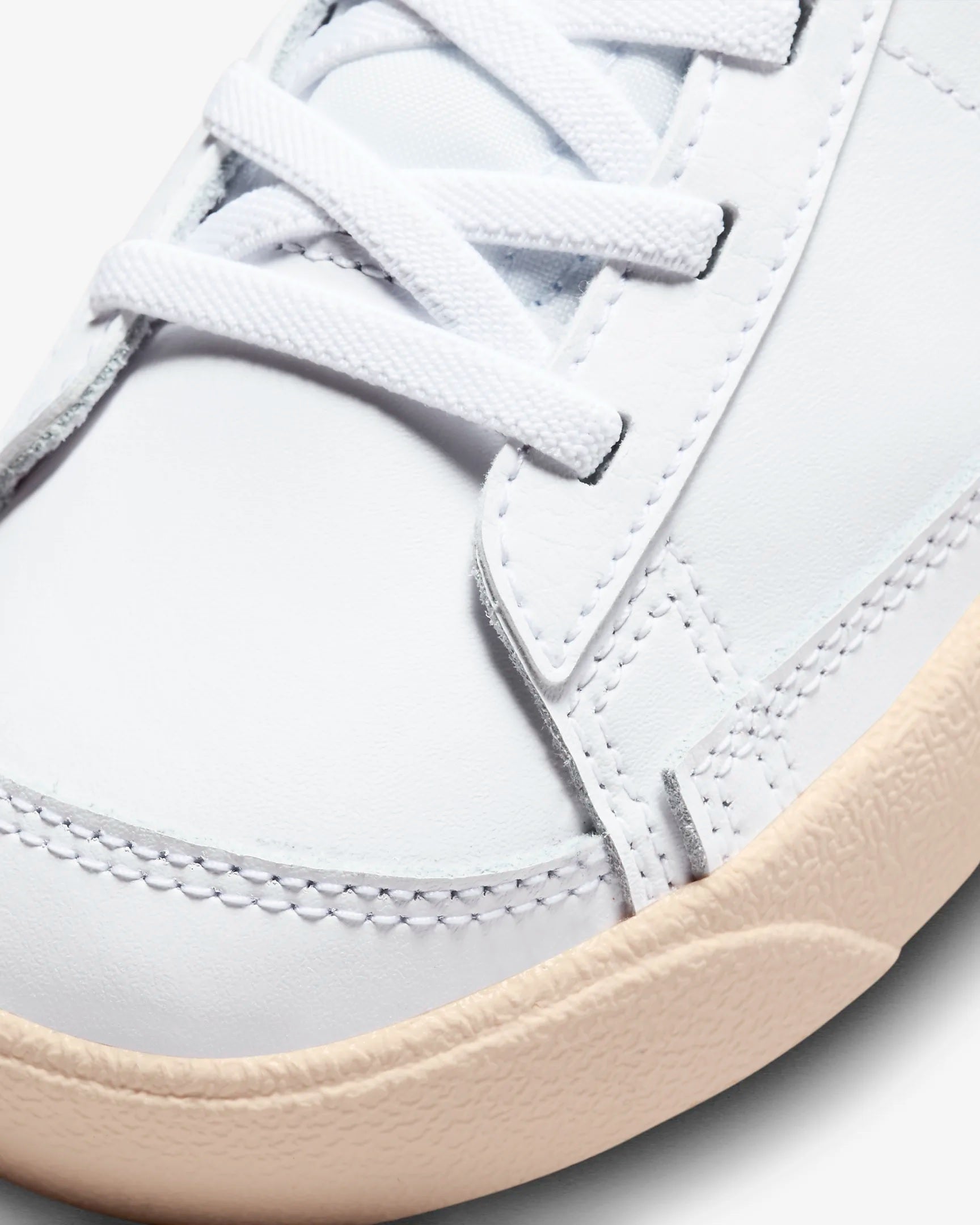 Pantofi sport Nike BLAZER MID '77 EU 27.5- EU 35