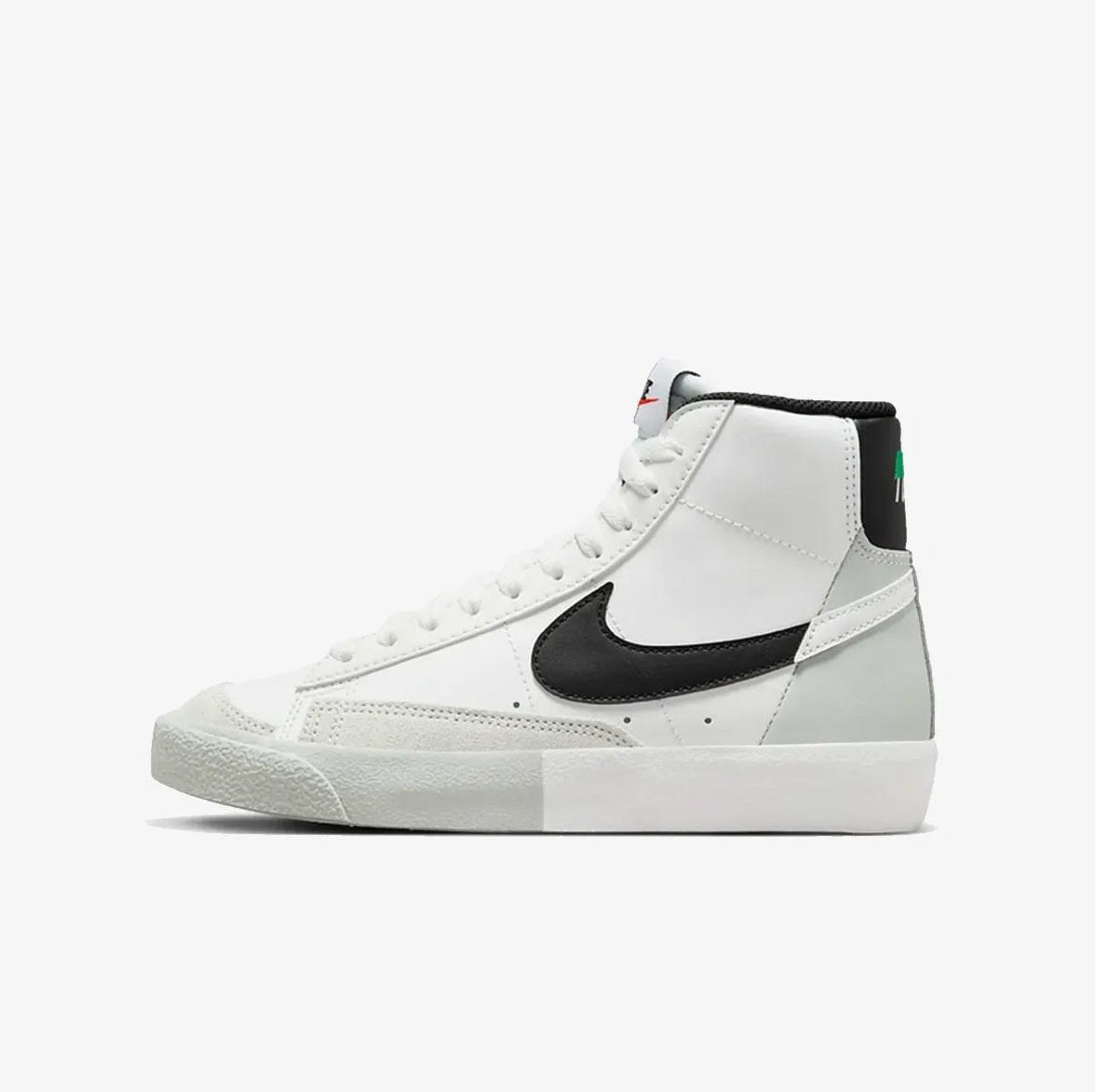 Pantofi sport Nike Blazer Mid '77 Se Bg EU 35.5- EU 39