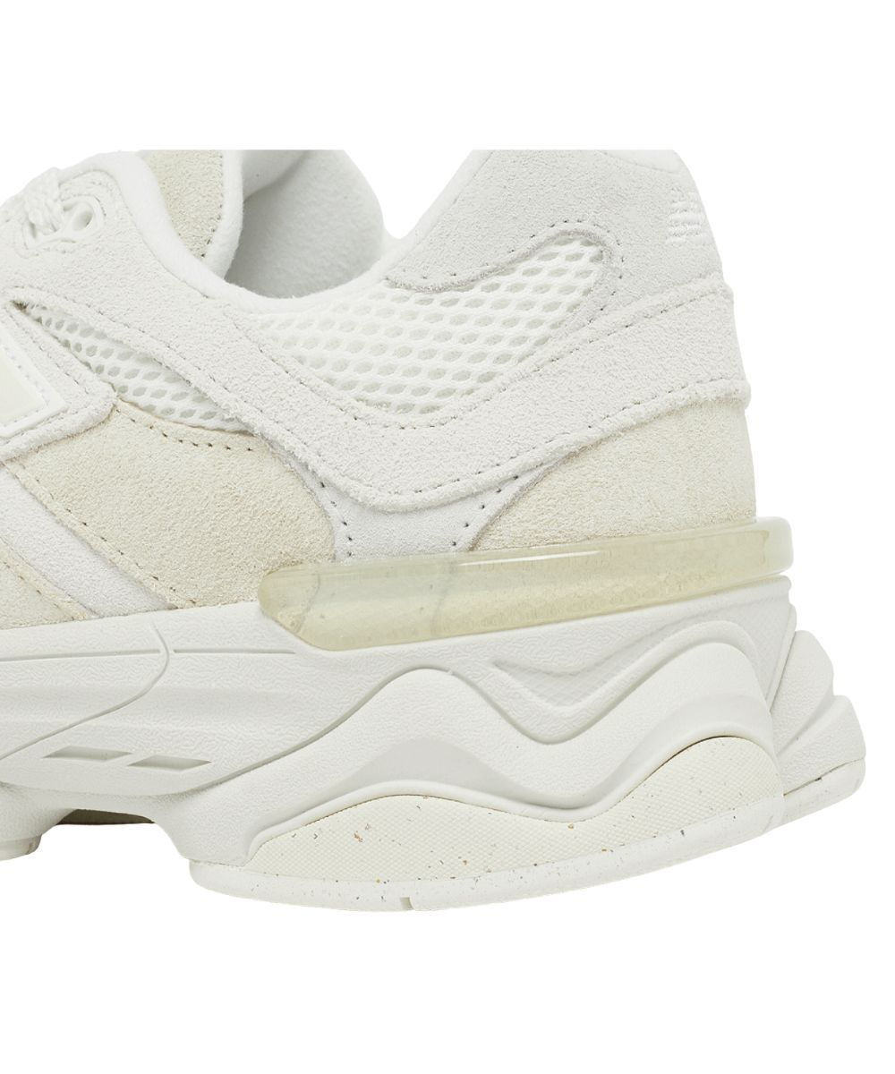 Pantofi Sport New Balance 9060 - Footwear Classics Gradeschool EU 39 - EU 40