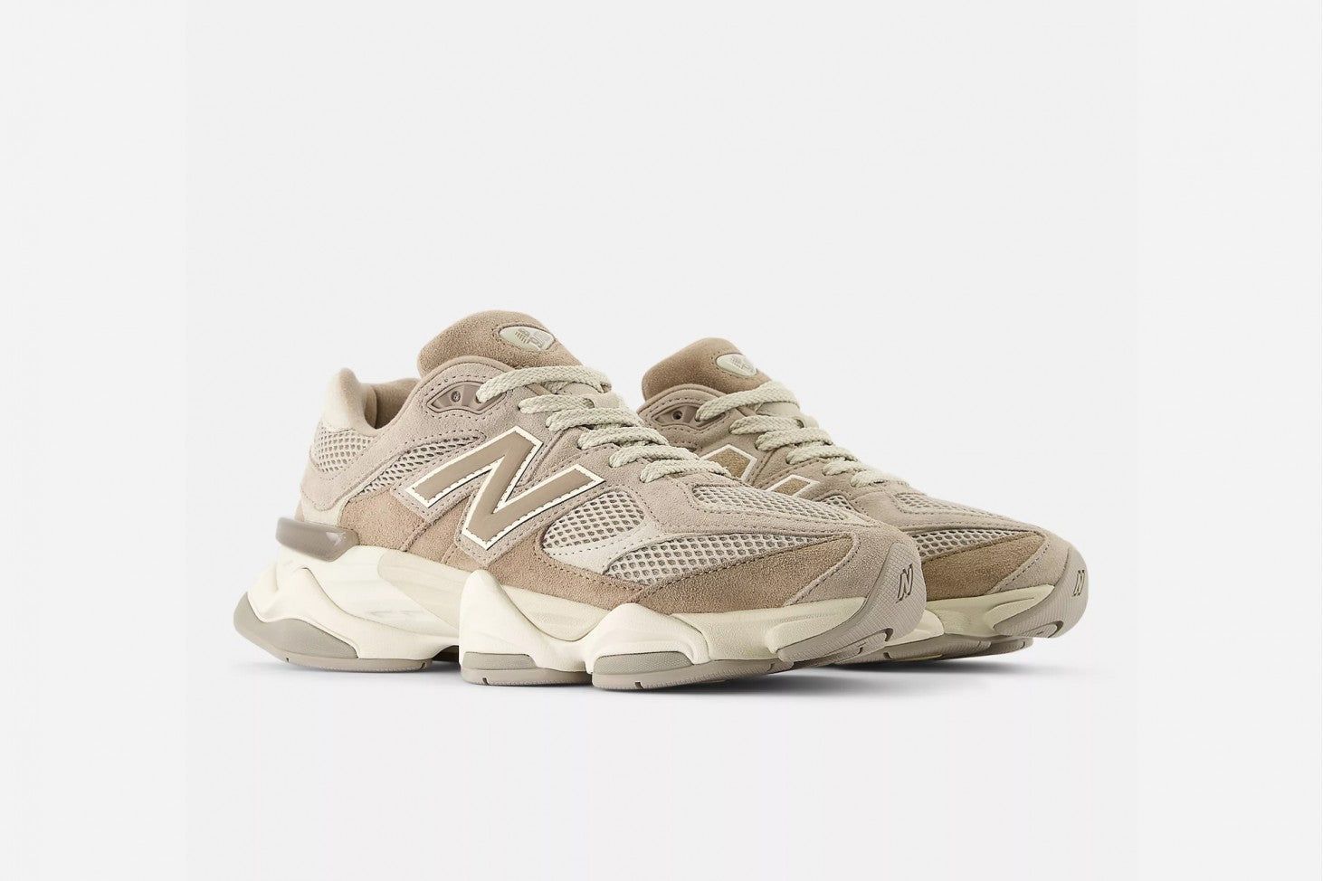 Pantofi Sport New Balance 9060 - Footwear Classics Gradeschool EU 39 - EU 40