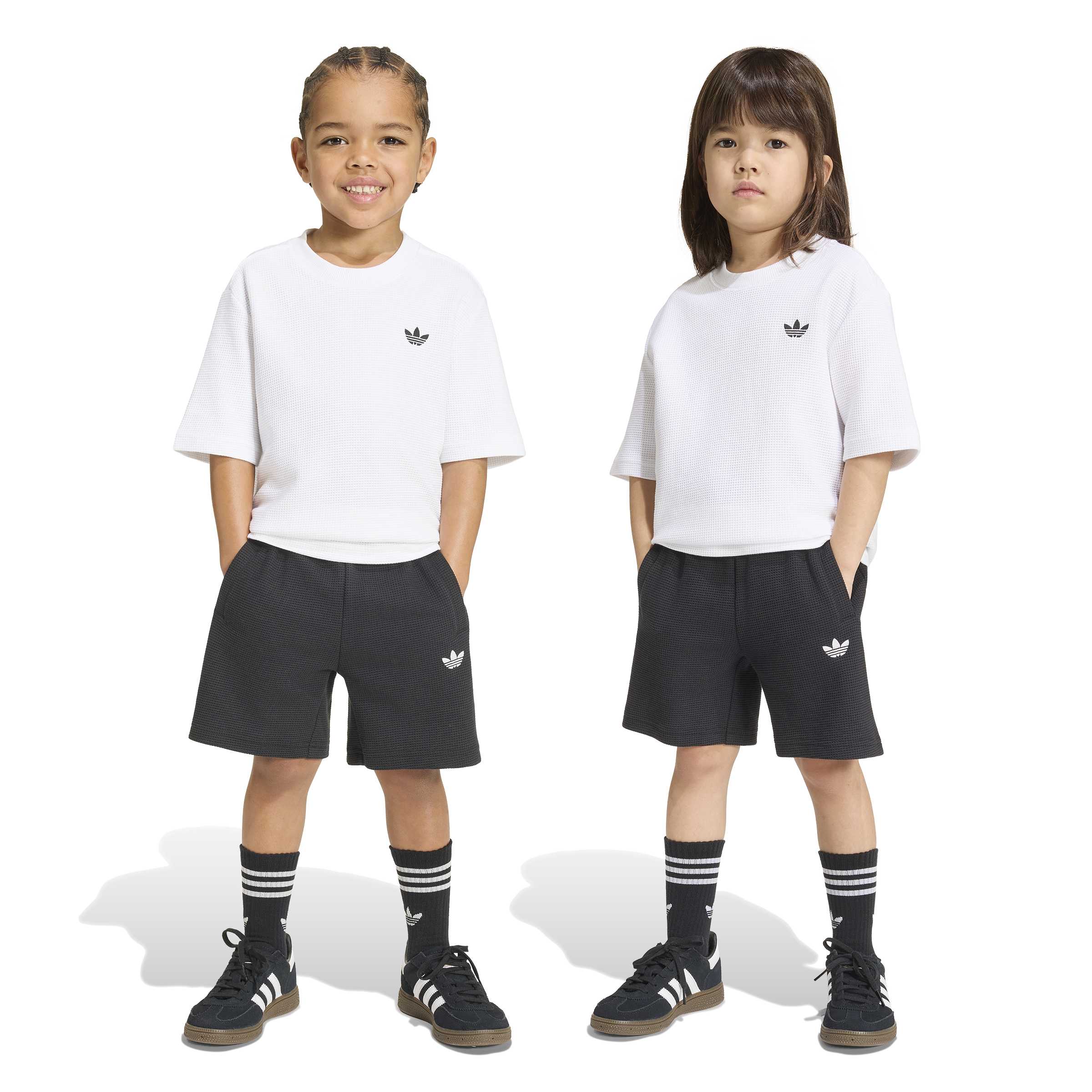 Set tricou si pantaloni scurti adidas Originals