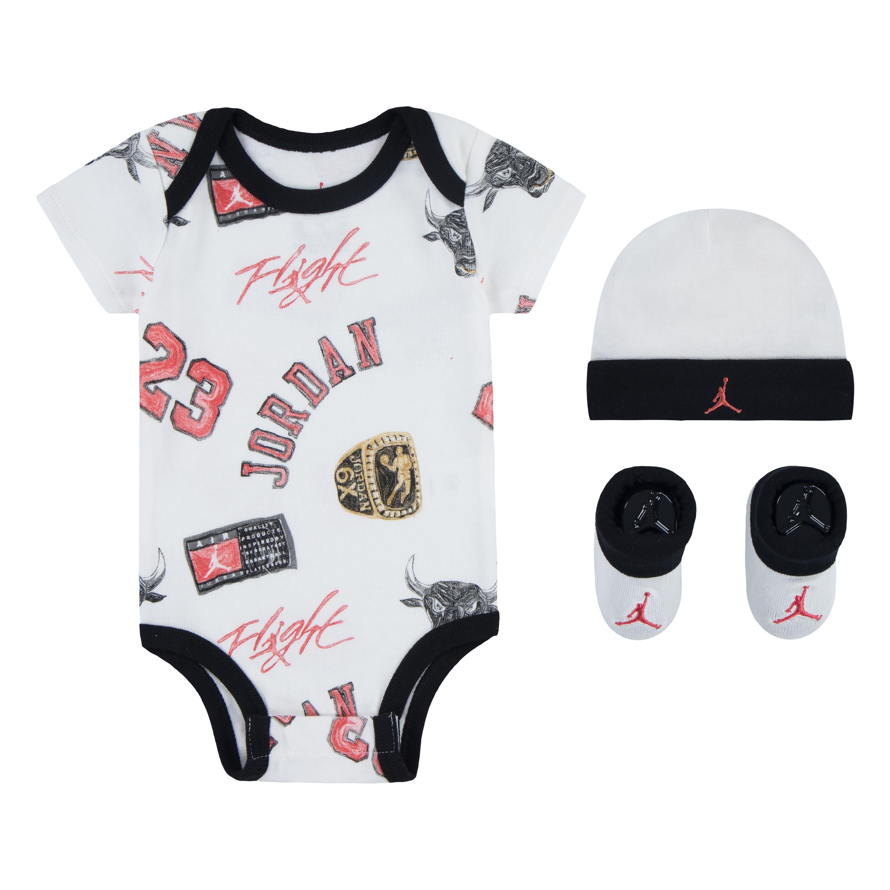 Compleu Nike Mj Essentials 3Pc Set 6-12 luni