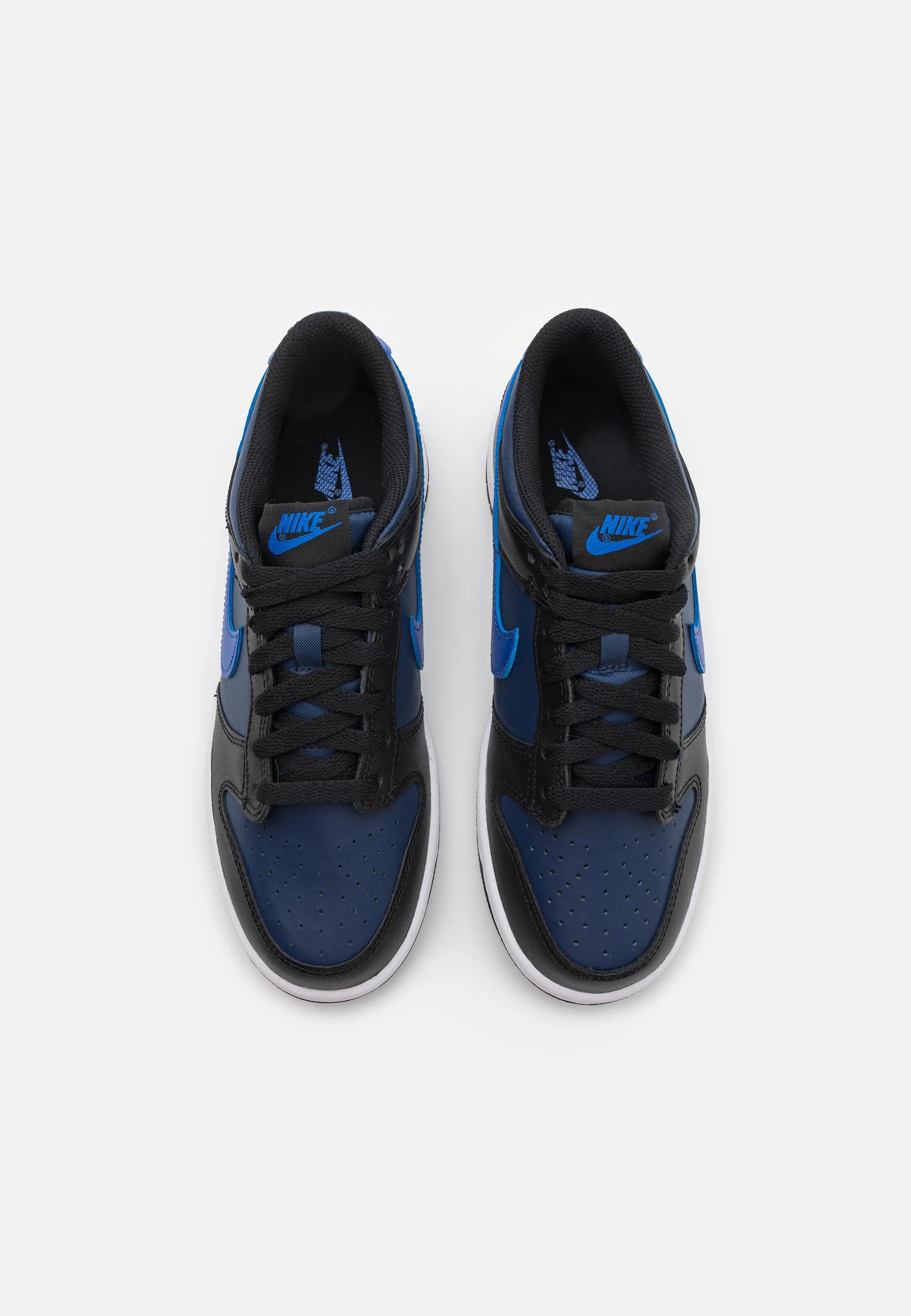 Pantofi sport-Nike-NIKE DUNK LOW BG EU 35.5 - EU 40