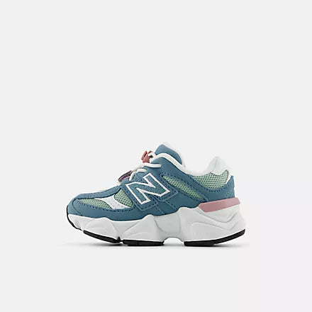 Pantofi sport New Balance 9060 Infant EU 20 - EU 27.5
