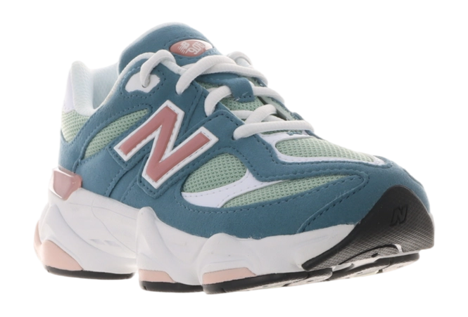 Pantofi sport New Balance 9060 Preschool EU 28 - EU 34.5