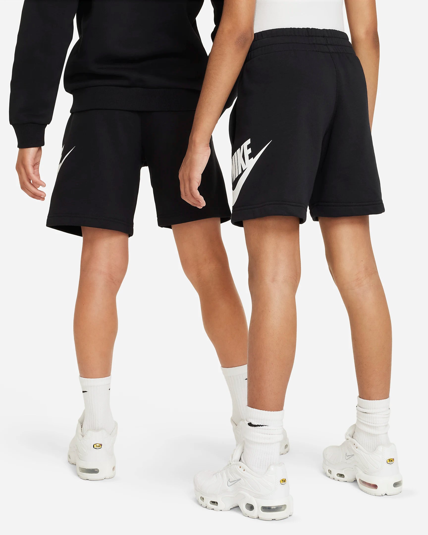 Pantaloni scurti negri Nike K Nsw Club Ft Hbr 6 - 15 Ani - 3