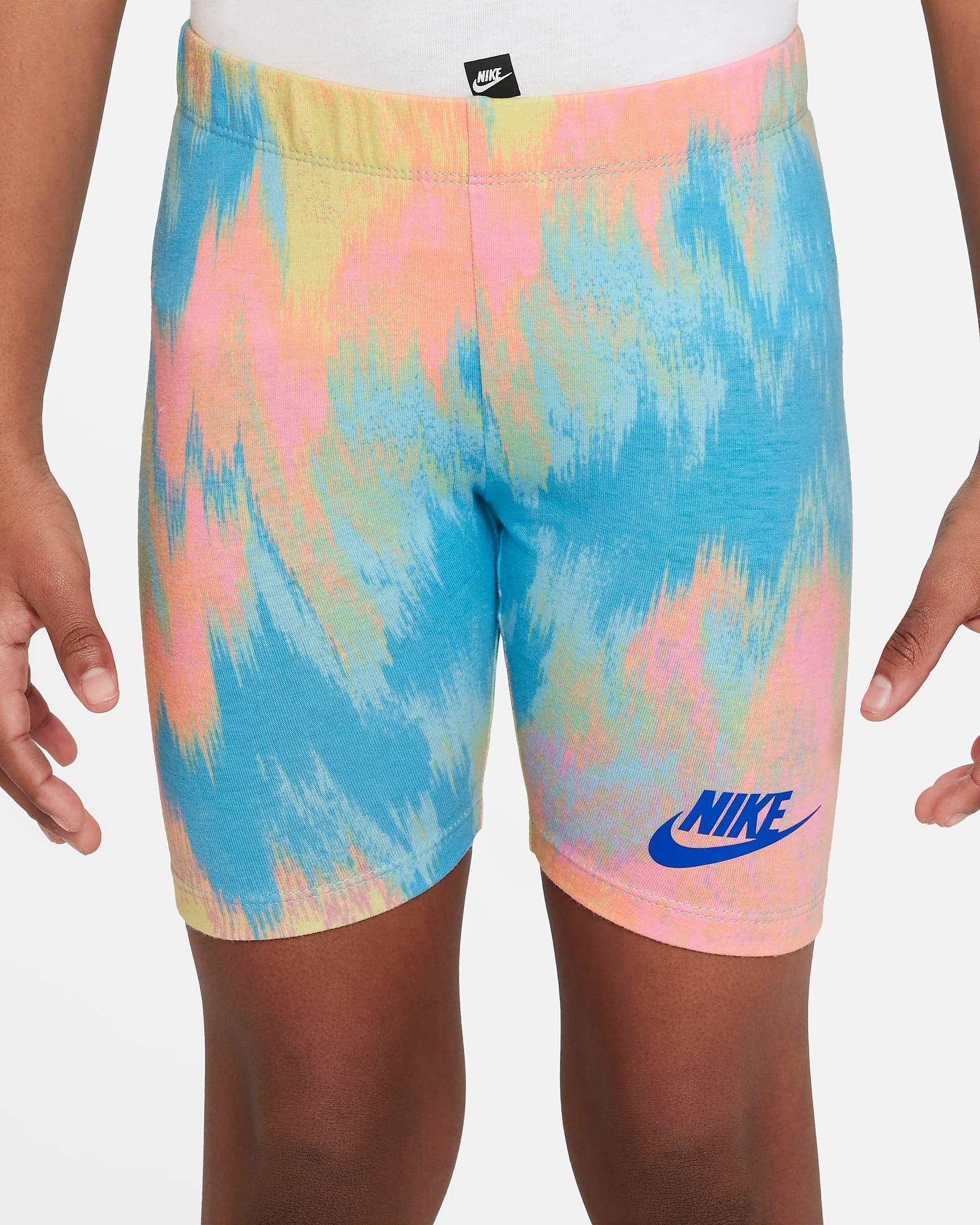 Pantaloni scurti Nike Printed Club 3-7 ani
