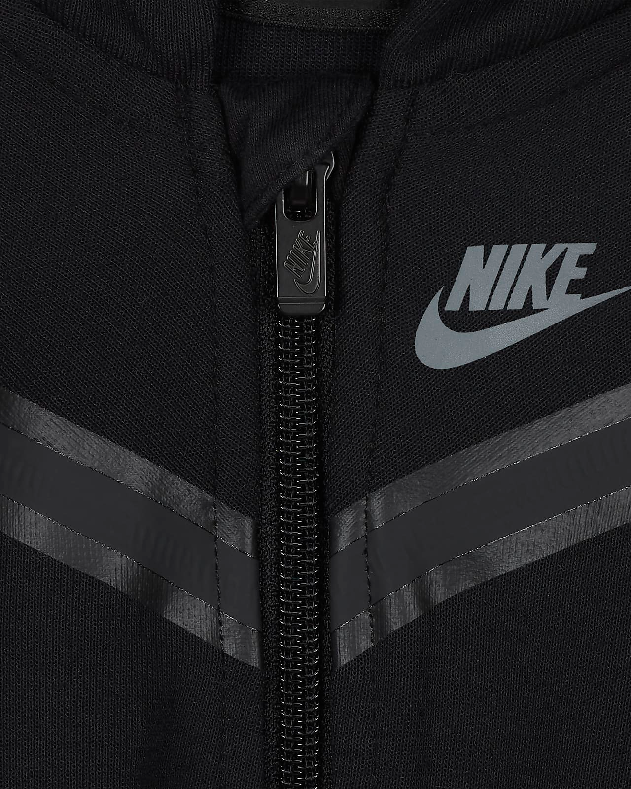 Combinezon negru NSW tech fleece Nike 0-9 luni - 1