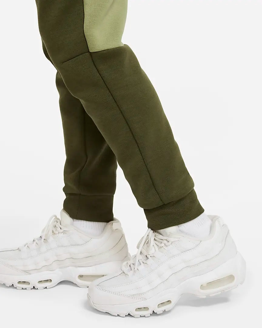 Pantaloni sport Nike Tech Fleece 8-12 ani