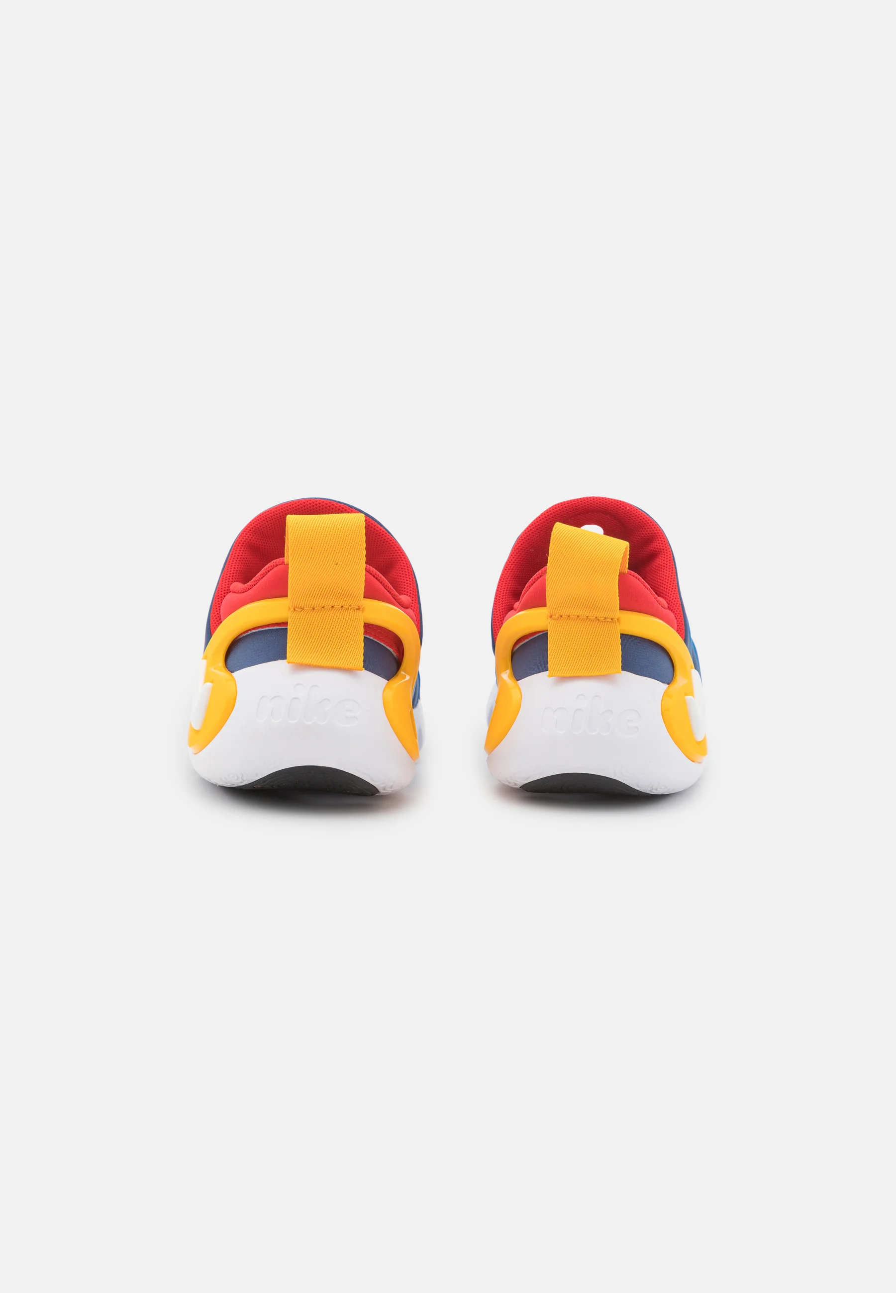 Pantofi sport Nike Dynamo Go Flyease EU 27.5- EU35