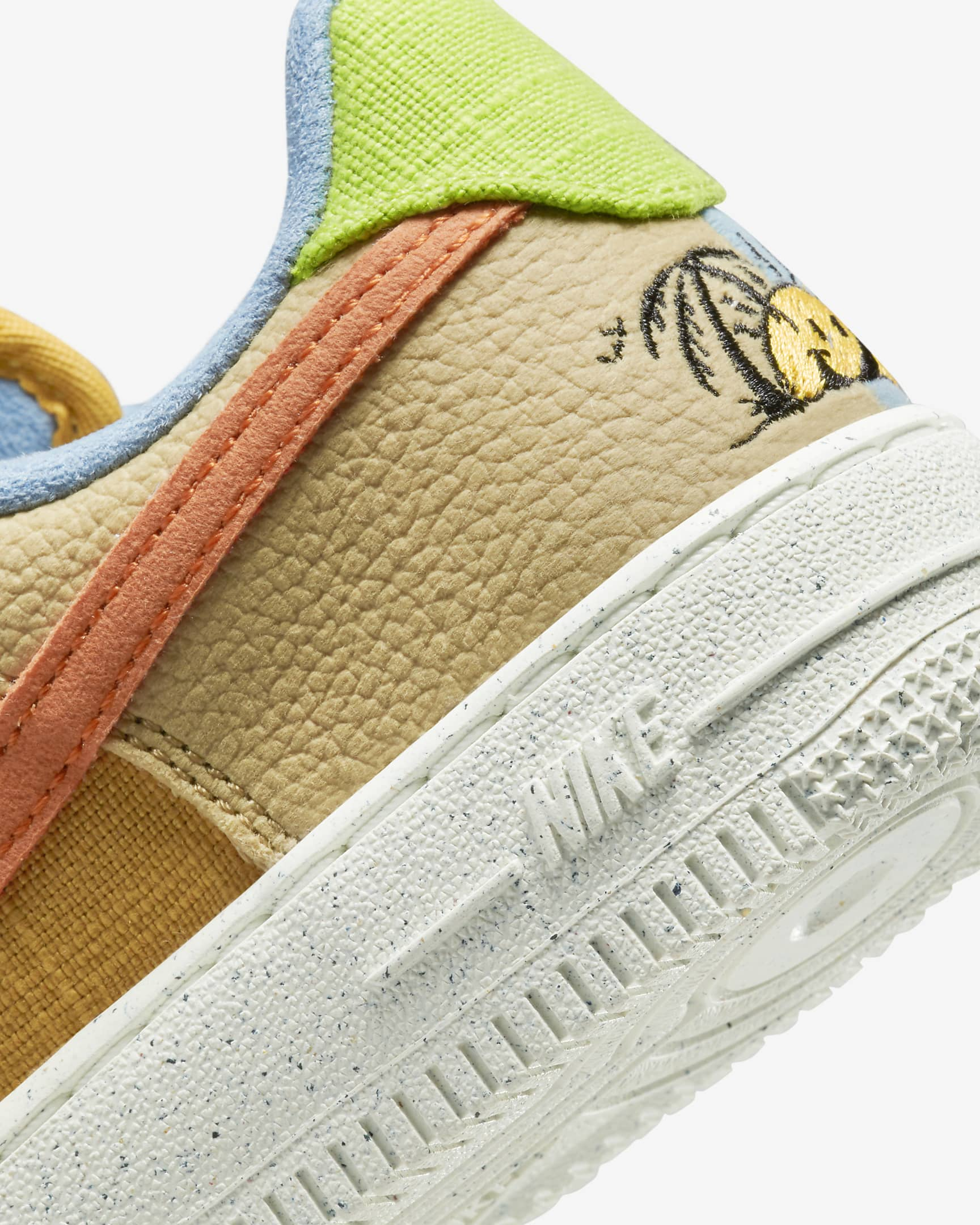 Pantofi sport NIKE Force 1 LV8 EU PS 27.5- EU 35