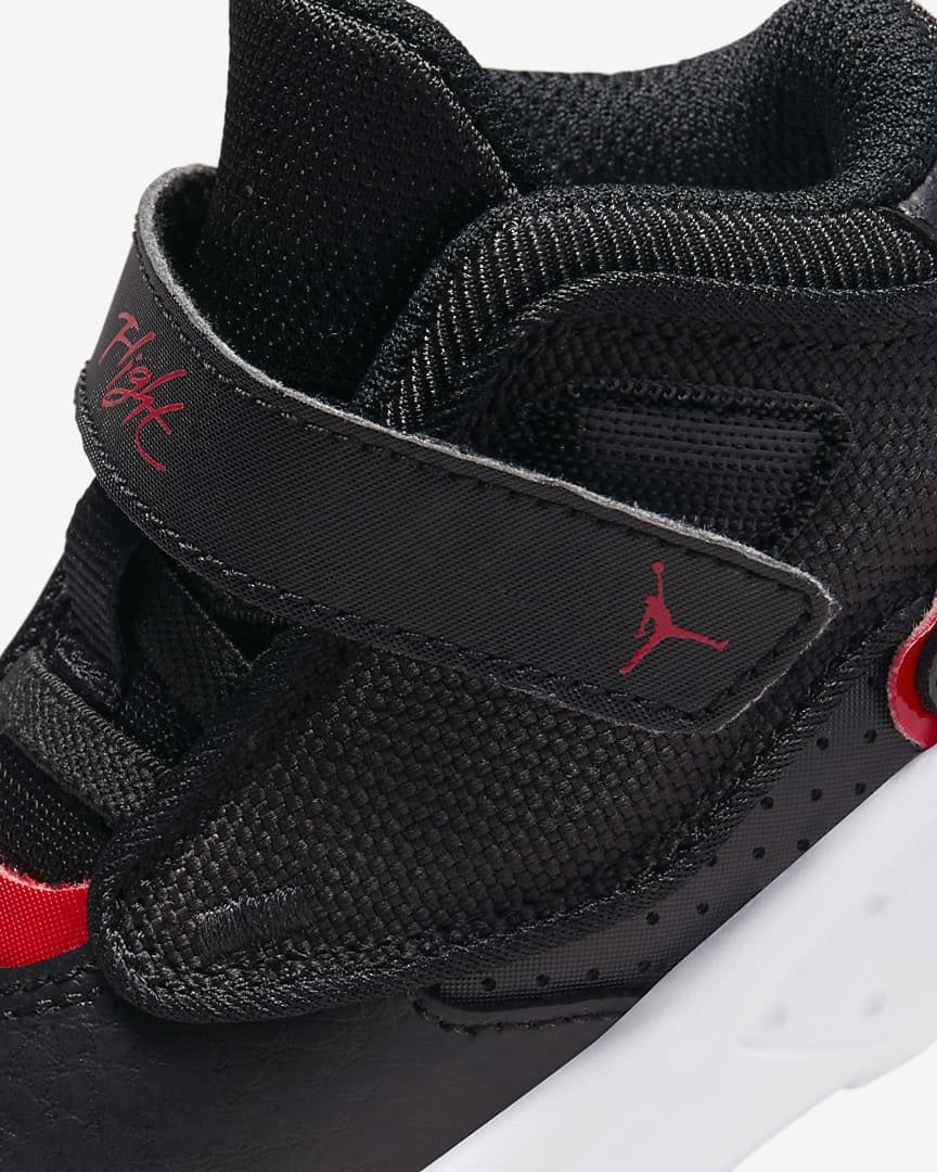 Pantofi sport Nike Jordan Max Aura 4 EU 17- EU 27