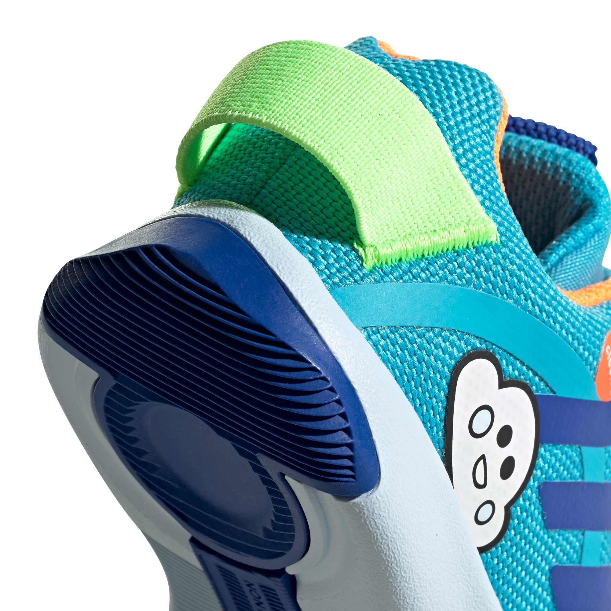 pantofi sport Adidas - detaliu calcai