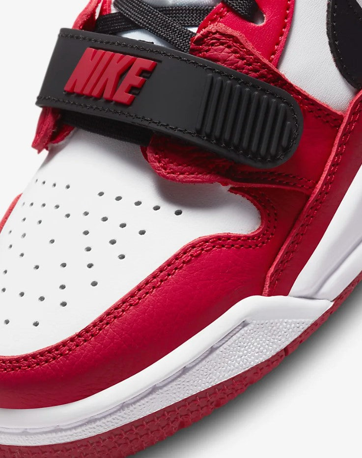 Pantofi sport Nike Air Jordan Legacy 312 Low EU 35.5- EU 39