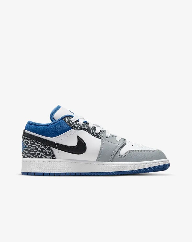 Pantofi sport Nike Air Jordan 1 Low SE EU 35.5- EU 38