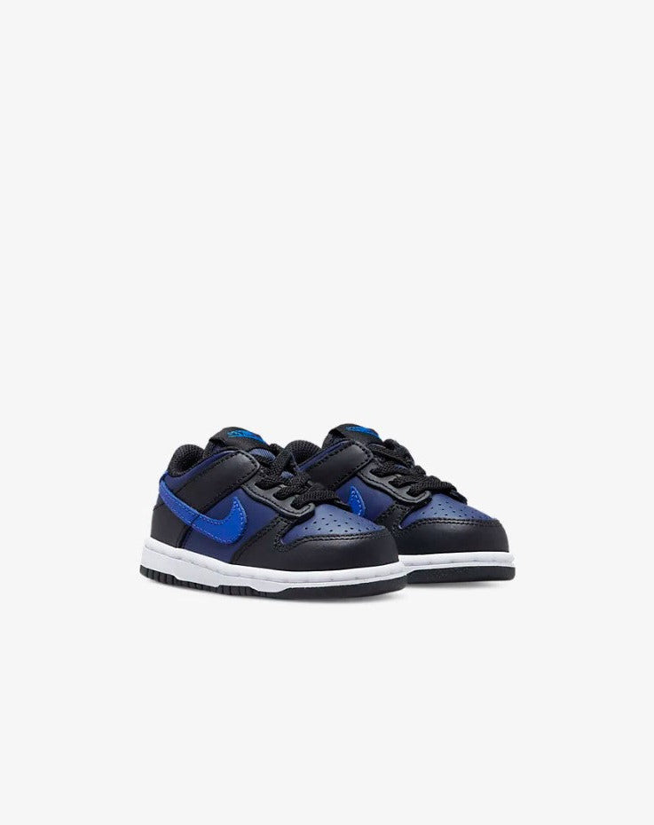 Pantofi sport Nike Dunk Low EU 17 - EU 27