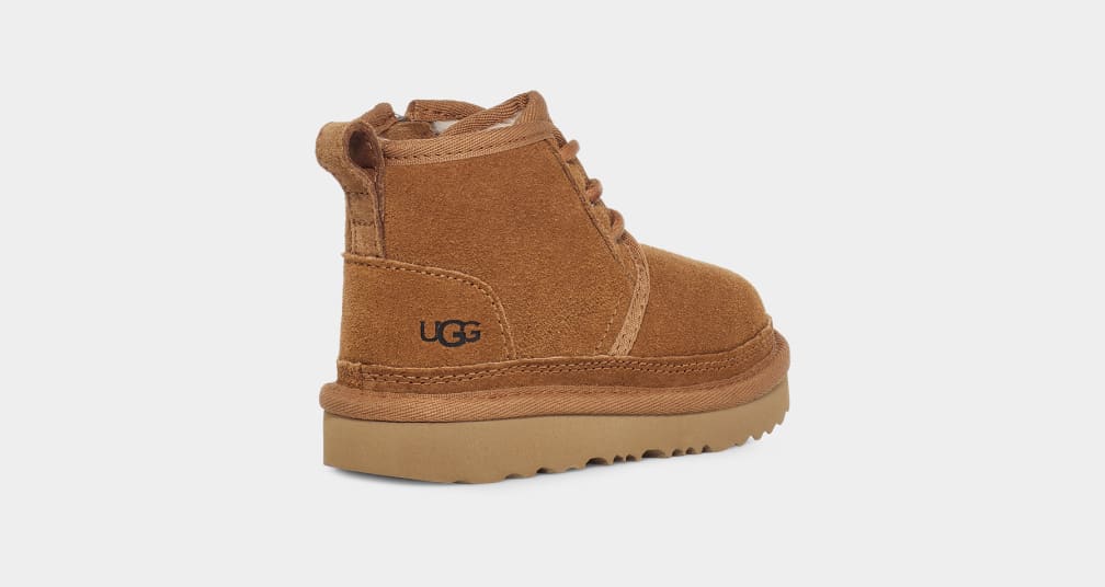 Image of Gheata UGG Neumel Ii EU 22 - EU 30