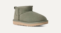 Cizme UGG Classic Ultra Mini