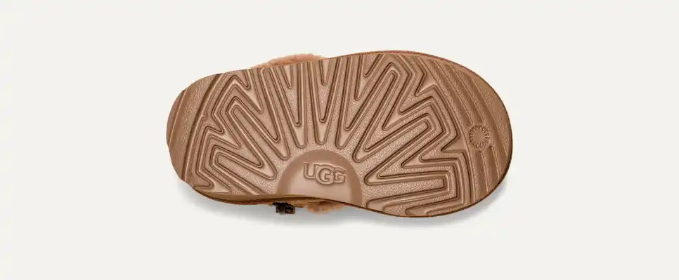 Cizme Classic Ultra Mini Maxi Curly 1157730T-CHE maro EU 22 - EU 30