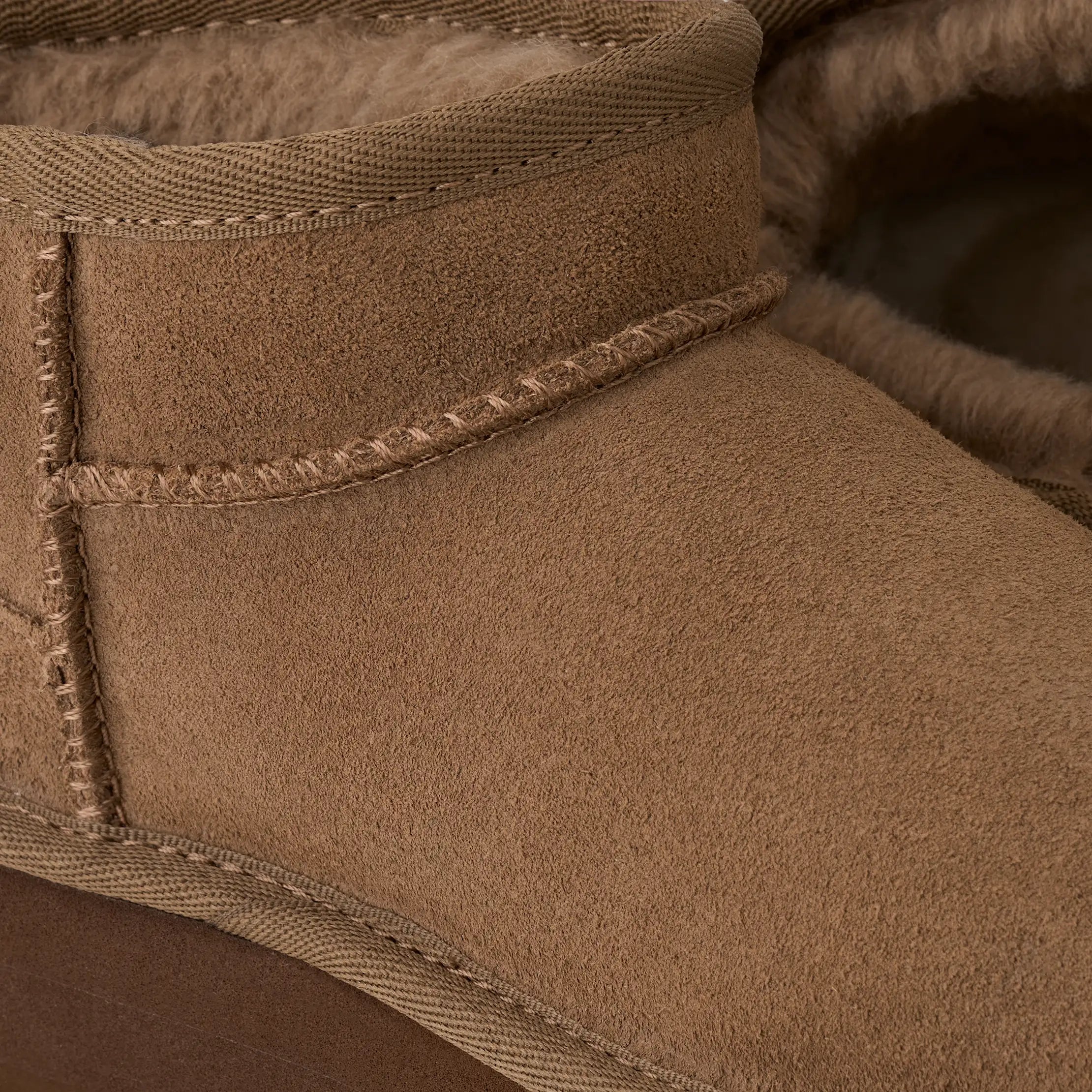 Image of Cizme UGG Classic Ultra Mini Platform