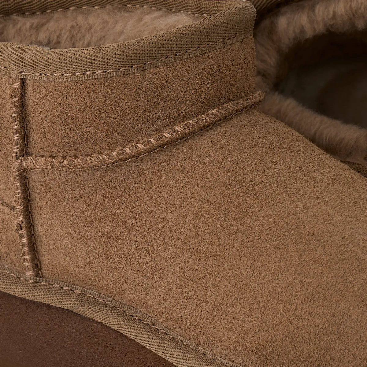 Cizme UGG Classic Ultra Mini Platform