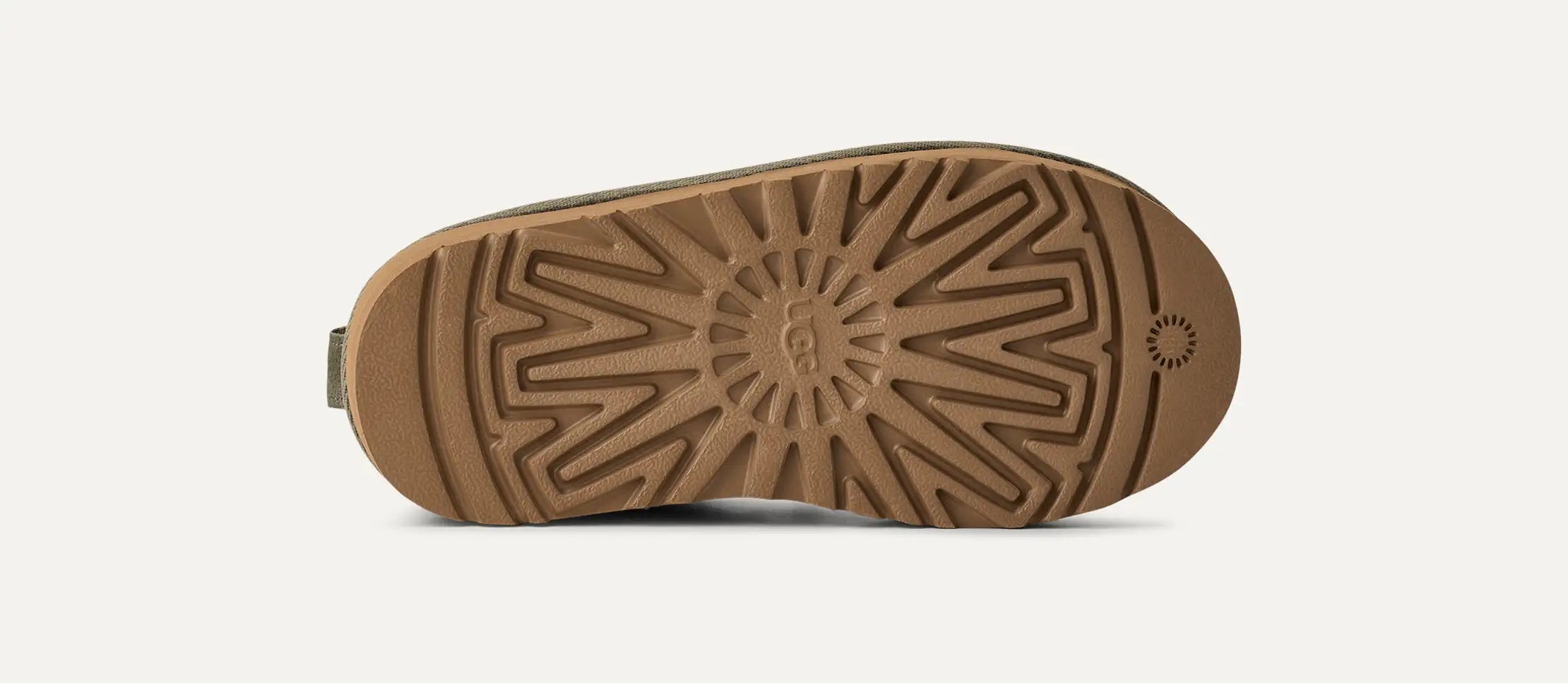 Cizme Classic Ultra Mini Platform 1157791K-MSG verde EU 31 - EU 37