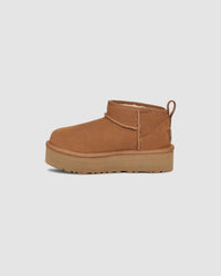 Cizme Classic Ultra Mini Platform 1157791K-CHE maro EU 31 - EU 38