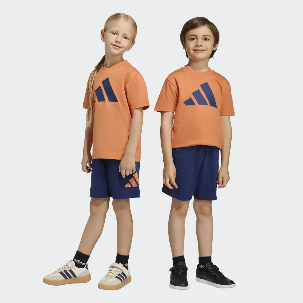 Image of Set tricou si pantaloni scurti adidas Little Kids Bold 5 - 7 Ani