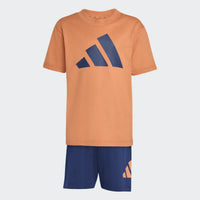 Set tricou si pantaloni scurti adidas Little Kids Bold 5 - 7 Ani