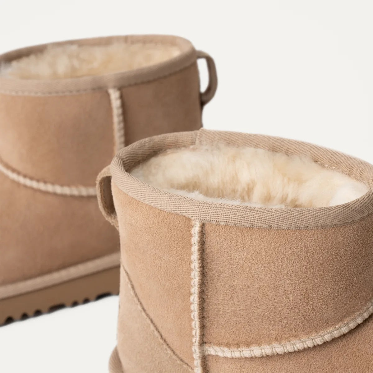Image of Gheata-UGG-Classic Mini Ii EU 31 - EU 36