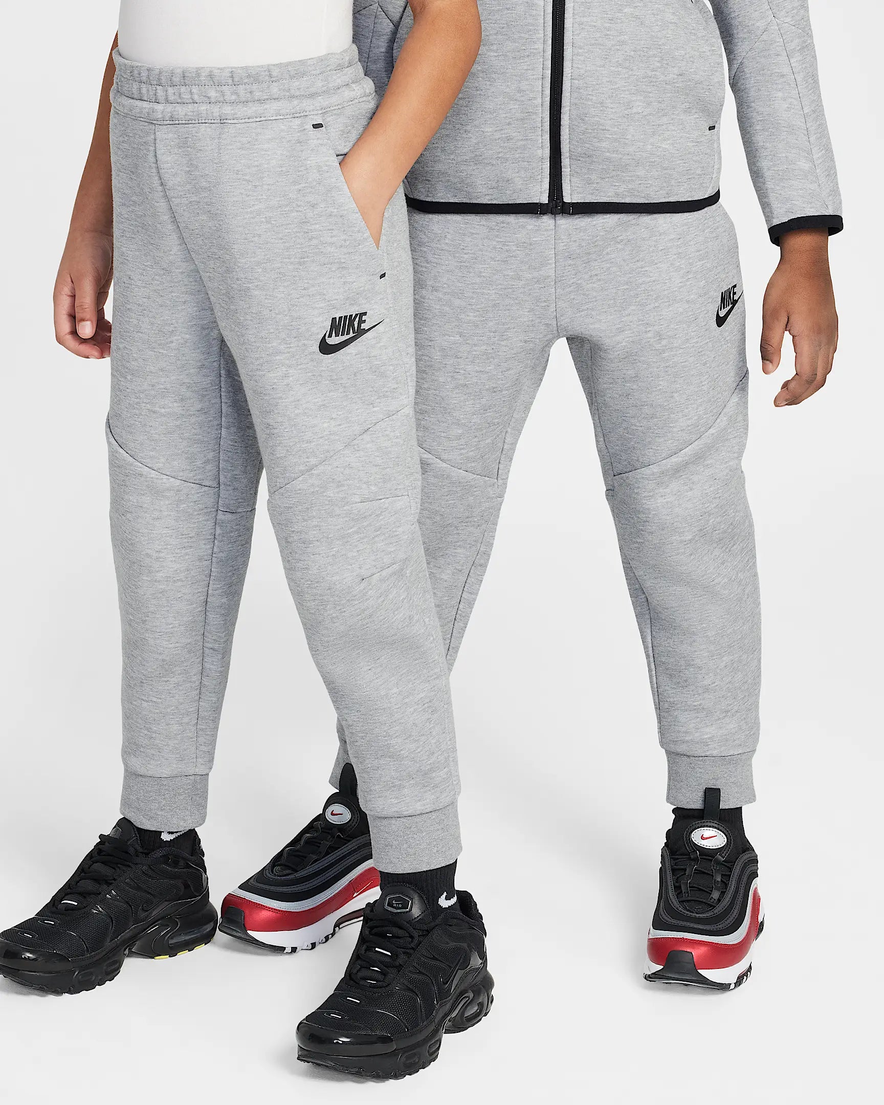 Trening-Nike-Nkn N Nsw Tech Fleece Fz Set 3 - 7 Ani