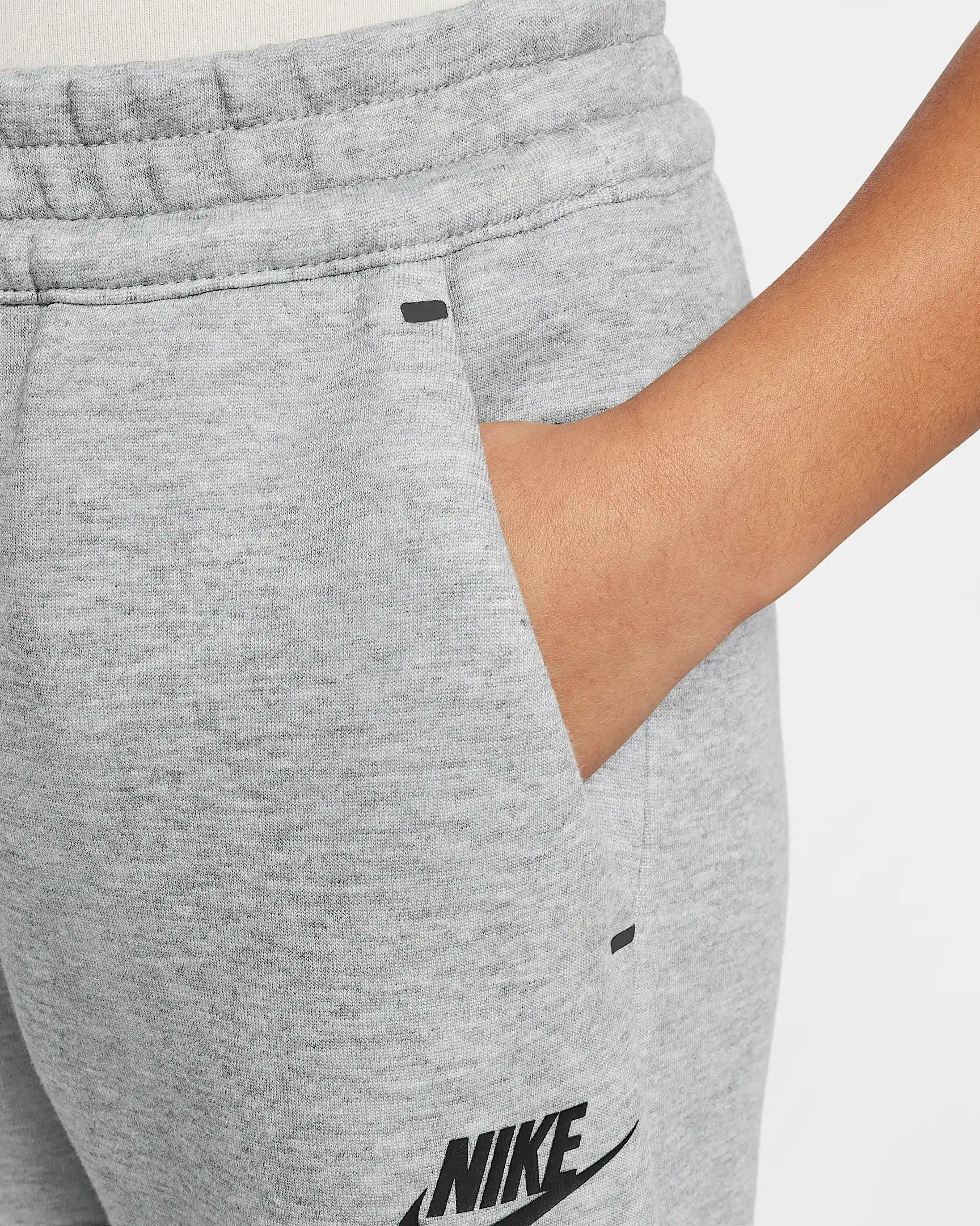 Trening-Nike-Nkn N Nsw Tech Fleece Fz Set 3 - 7 Ani