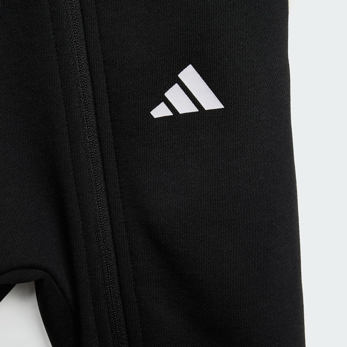 Salopeta adidas Mercedes DNA 0 - 4 Ani
