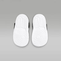 Pantofi sport Nike Sky Jordan 1 Toddler