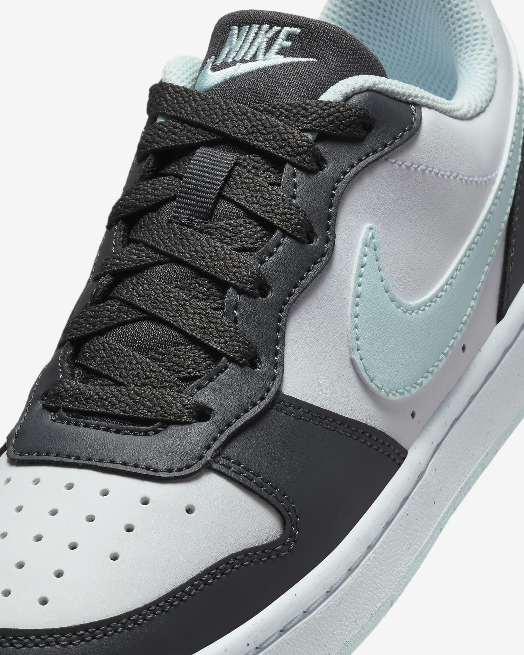 Sneakers-Nike-Court Borough Low Recraftbg H EU 35.5 - EU 40