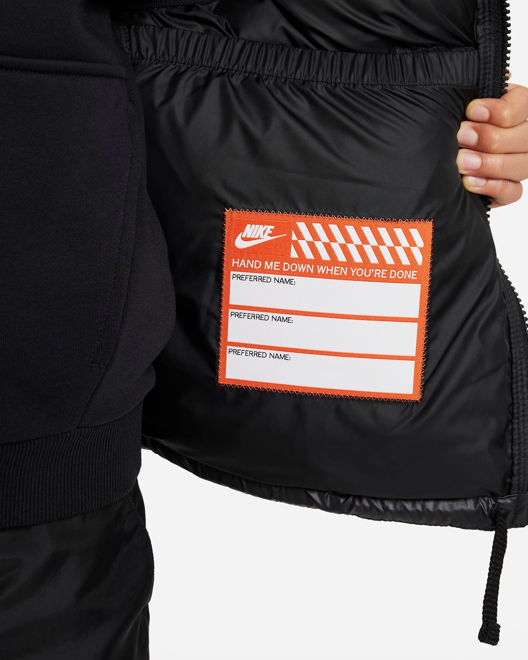 Vesta Nike Nsw cu fermoar si gluga 6-15 ani