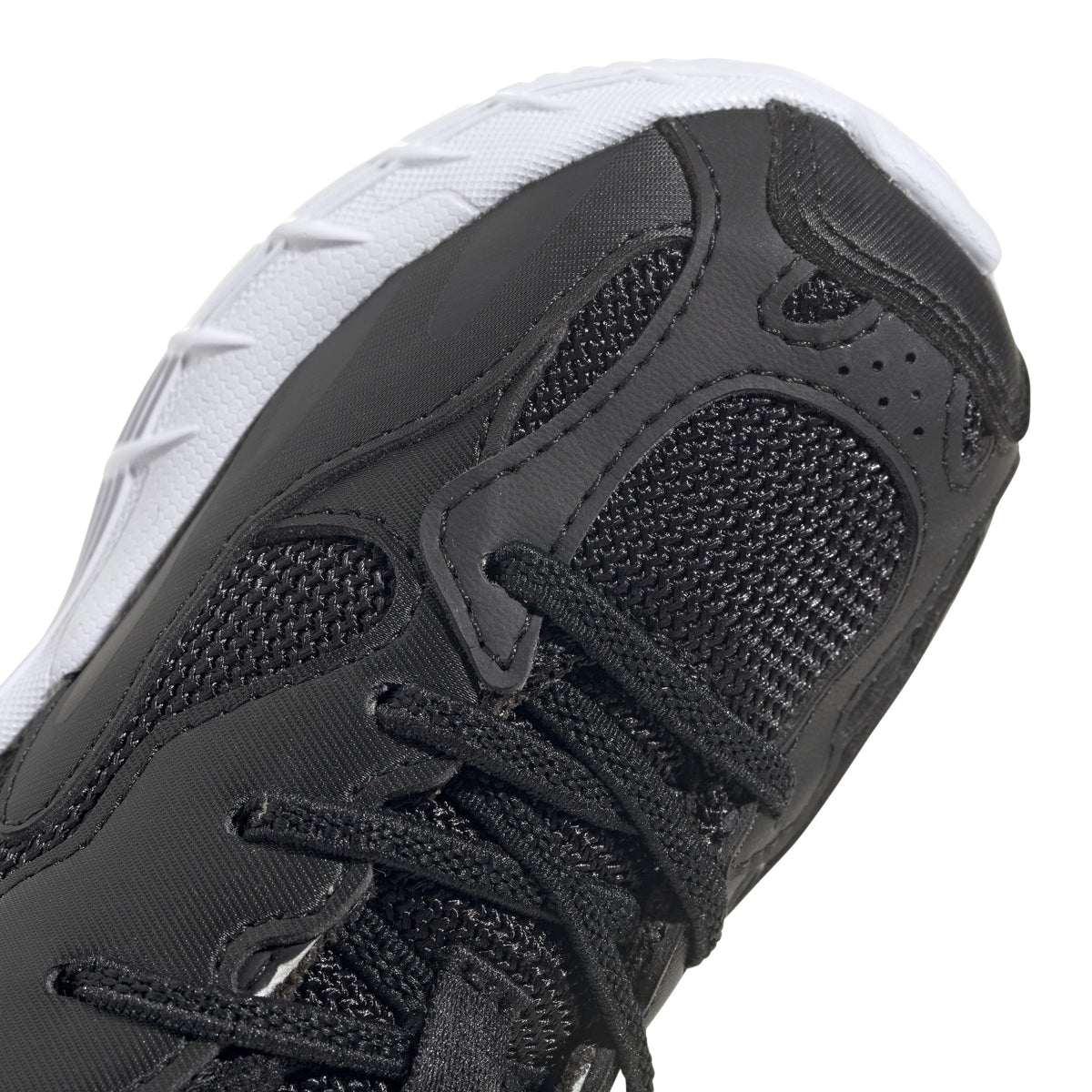 Pantofi sport copii Adidas Astir - detaliu varf
