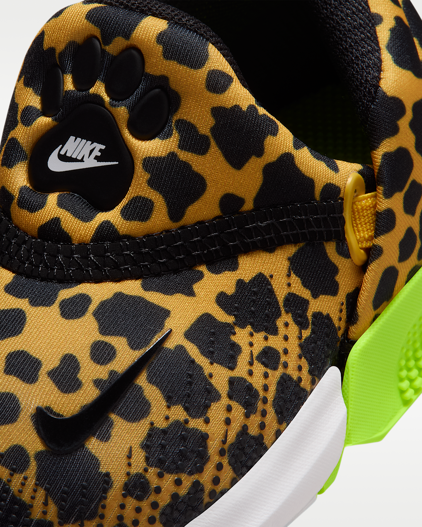 Image of Pantofi sport Nike Swoosh Go All Over Print Toddler