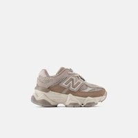 Pantofi Sport New BALANCE 9060 - Footwear Classics EU 21 - EU 27.5