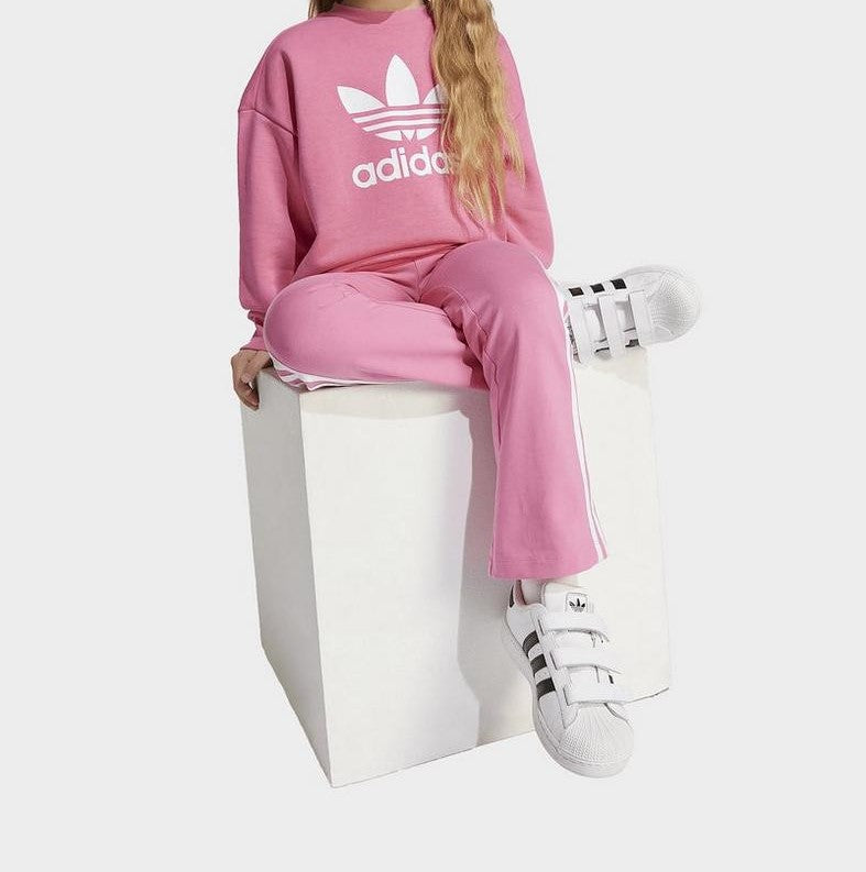 Image of Set Trening 2 piese Adidas  Loose Crew Flared Legging Set 4 - 8 Ani
