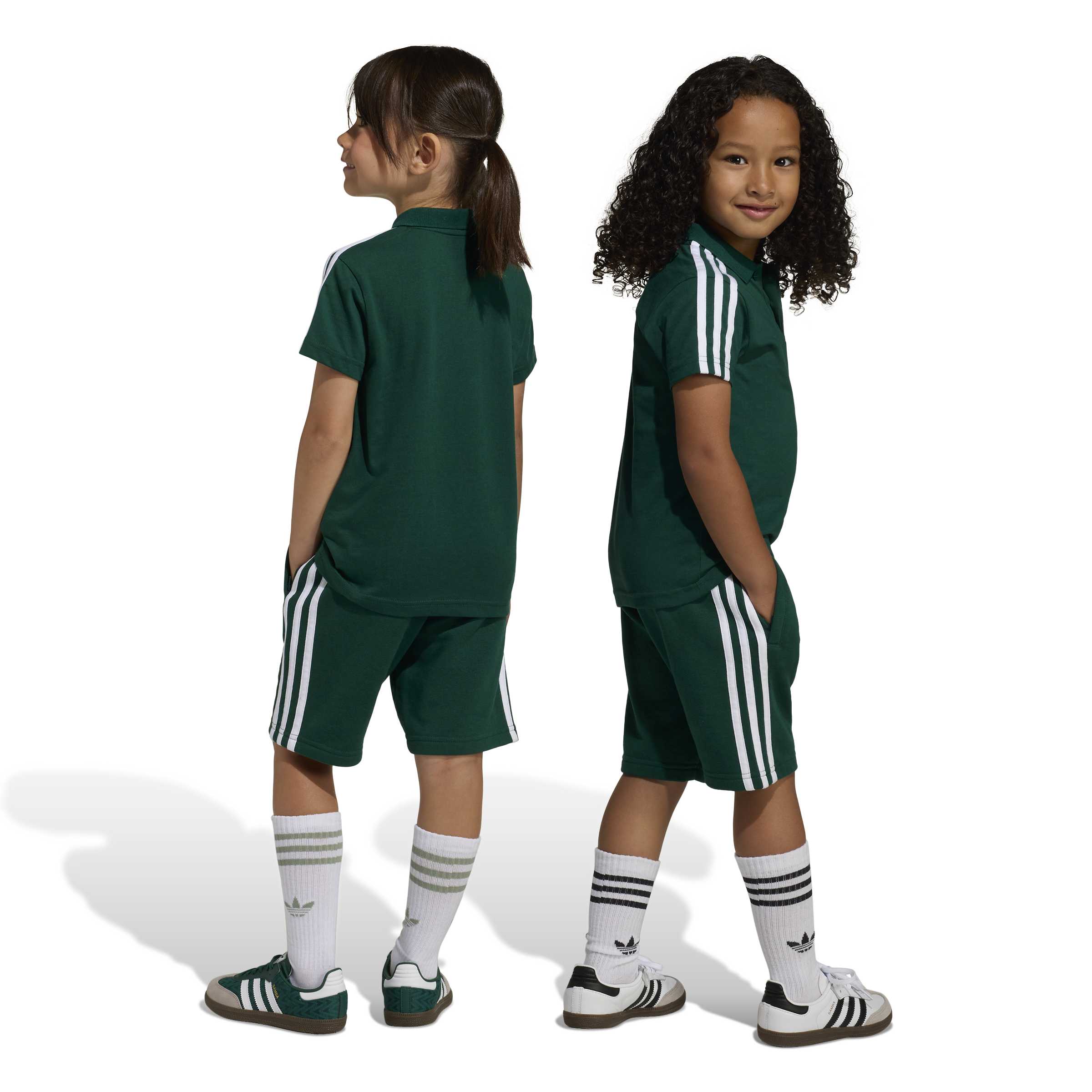 Image of Compleu adidas Originals Sts