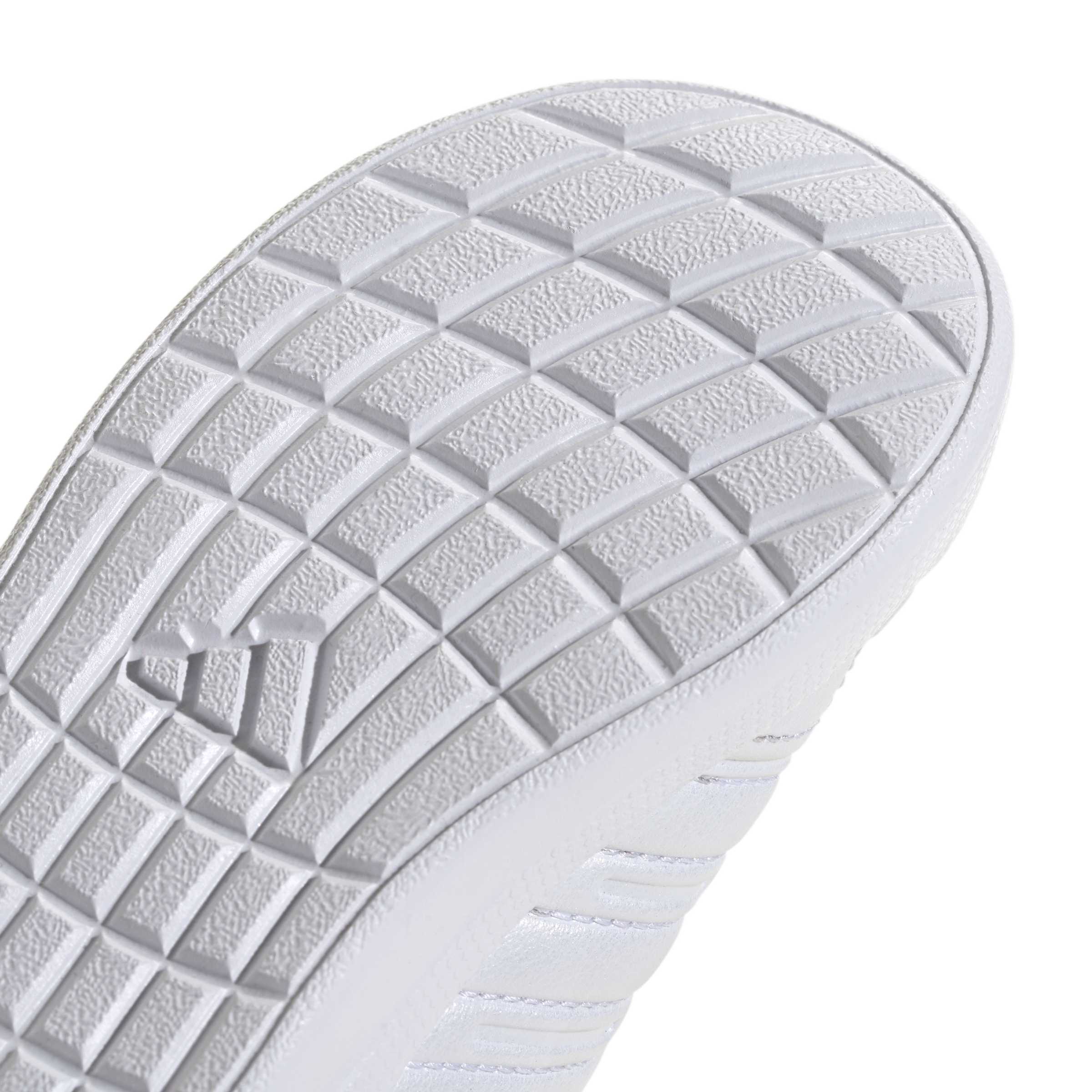 Image of Pantofi sport adidas Lightorama Court El I
