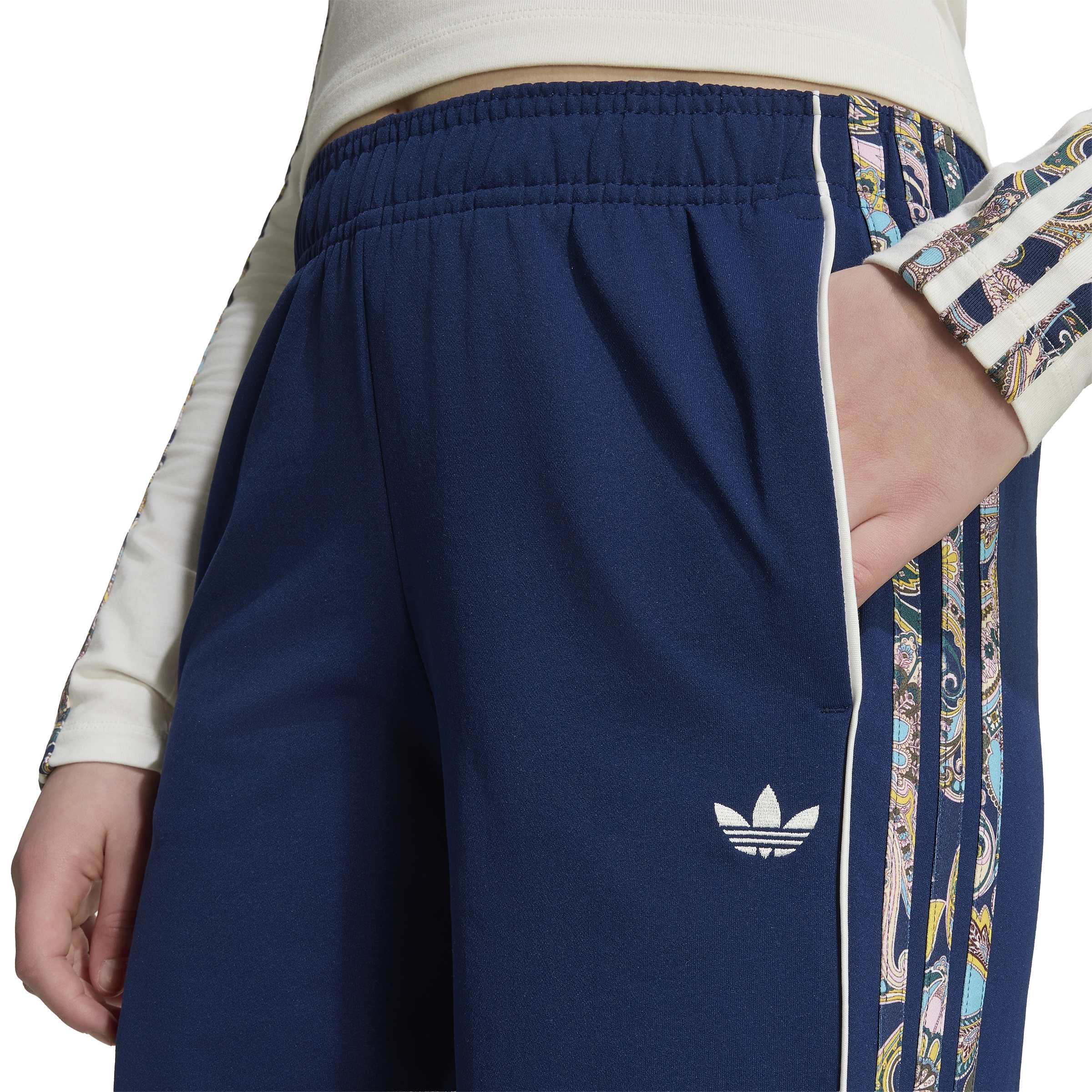 Image of Pantaloni sport adidas Originals SST Low