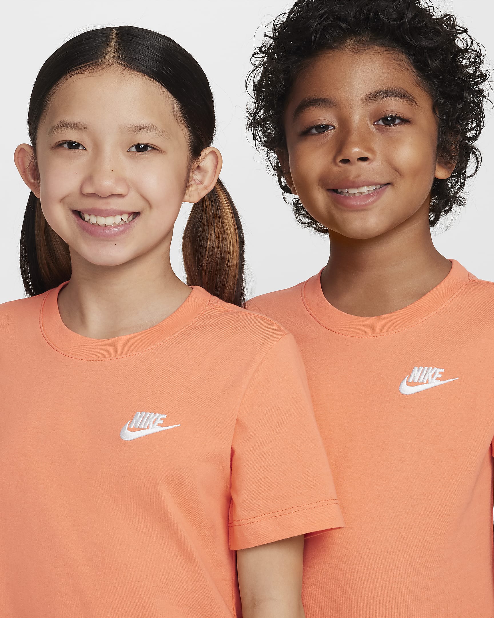 Tricou-Nike-K Nsw Tee Emb Futura Lbr 6 - 15 Ani