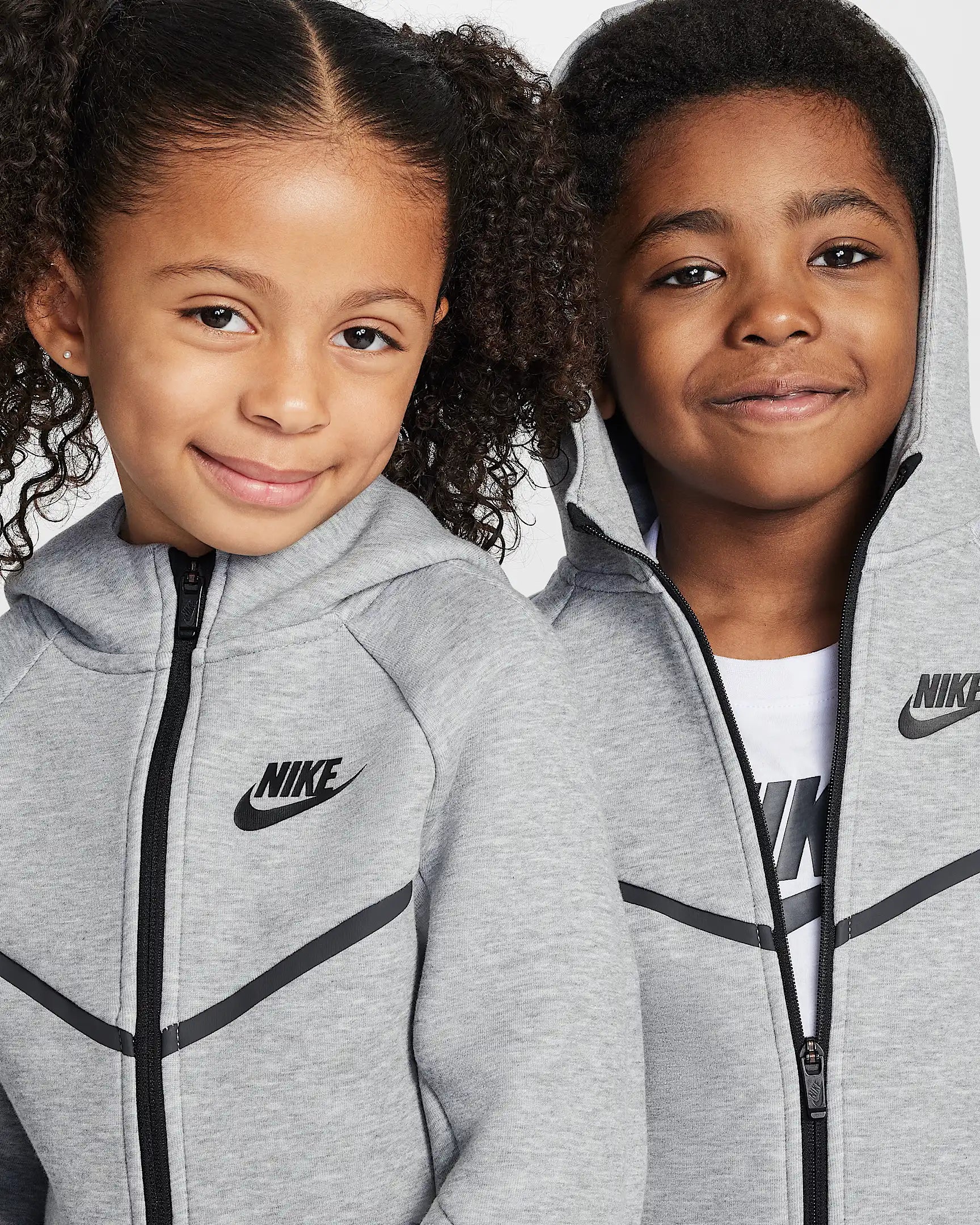 Trening-Nike-Nkn N Nsw Tech Fleece Fz Set 3 - 7 Ani