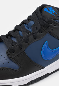 Pantofi sport-Nike-NIKE DUNK LOW BG EU 35.5 - EU 40